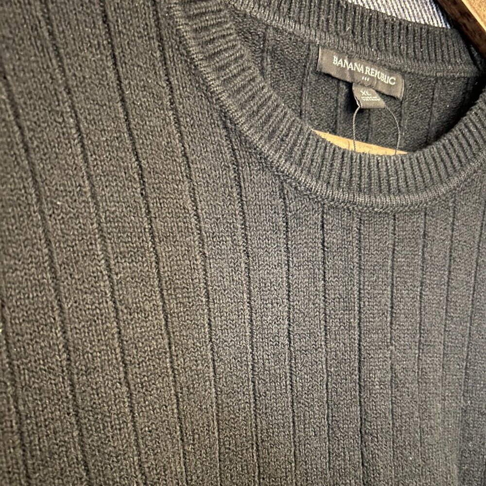 anana Republic Sweater Men’s XL – Black Ribbed Knit Crewneck, Minimalist Classic